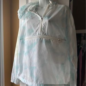 Windbreaker jacket hoodie